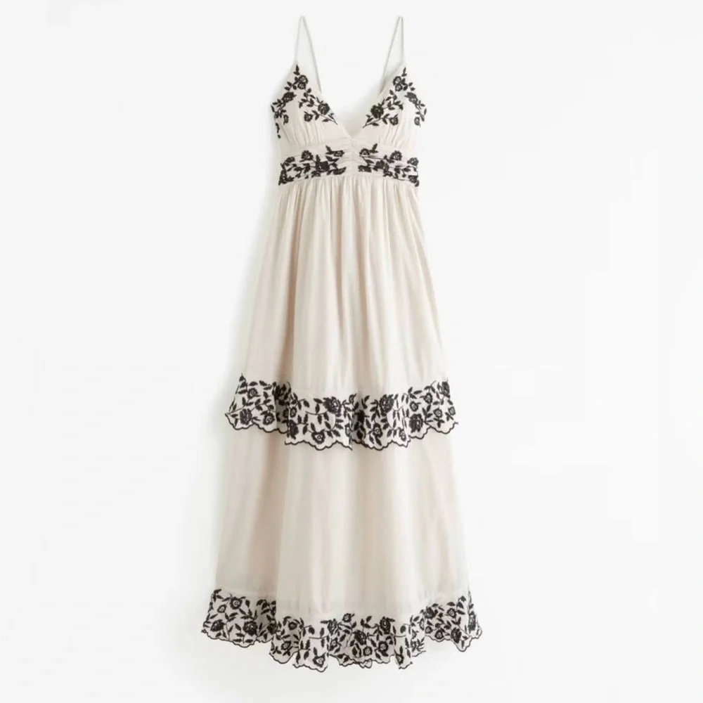 Abercrombie & Fitch Tiered Ruffle Maxi Dress